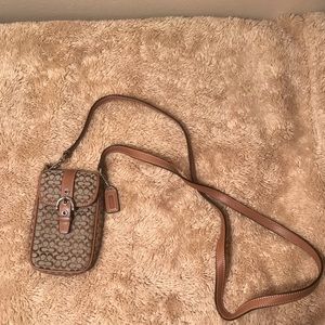 Mini Coach crossbody pouch